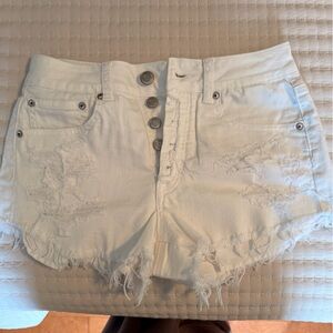 American eagle White Distressed Women Shorts